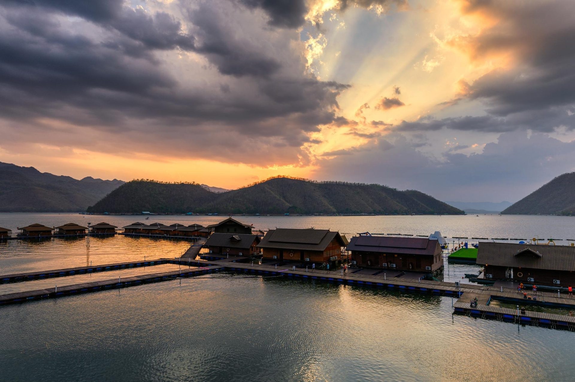 Guided evening cycle tour toward Phuket headland